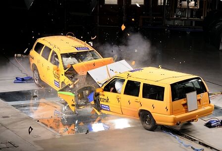 Volvo Crashtest-Zentrum - Auftrag: Totalschaden