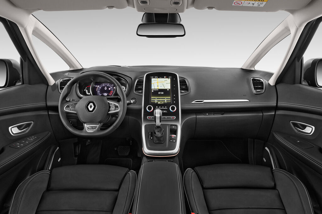 Renault Grand Scenic (Baujahr 2018) initiale paris 5 Türen Cockpit und Innenraum