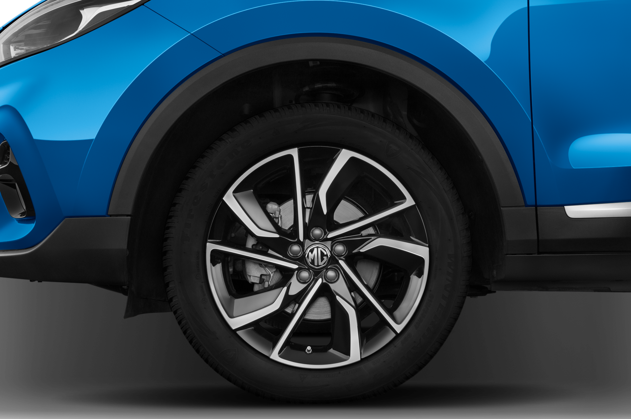 MG ZS (Baujahr 2023) Luxury 5 Türen Reifen und Felge