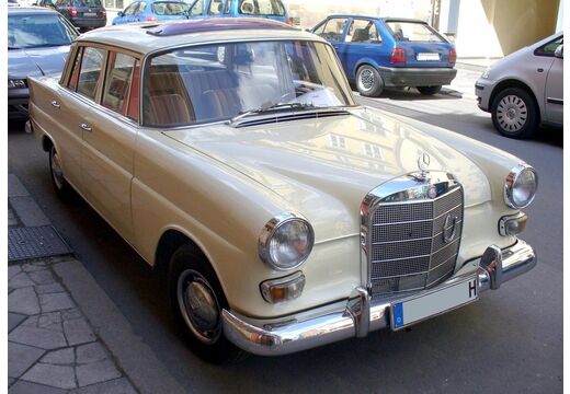 Mercedes-Benz W 110