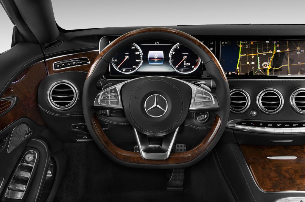 Mercedes S-Class (Baujahr 2015) S 500 4Matic Coup 2 Türen Lenkrad