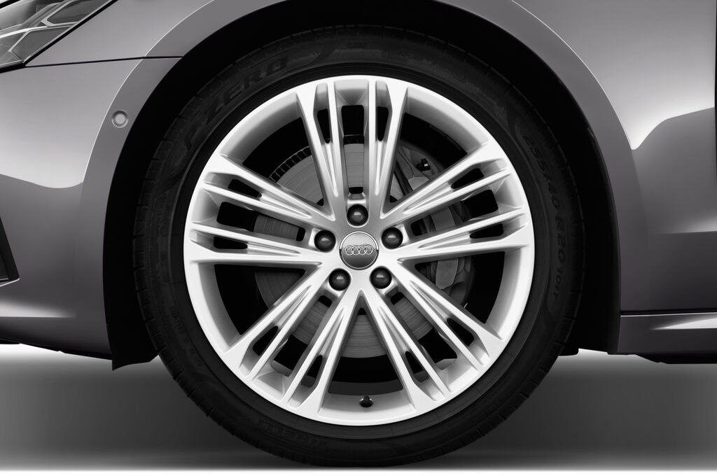 Audi A7 Sportback (Baujahr 2018) S Line 5 Türen Reifen und Felge