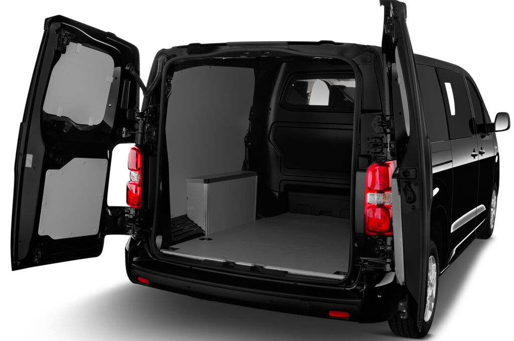 Opel Vivaro (Baujahr 2020) Innovation DK 4 Türen Kofferraum
