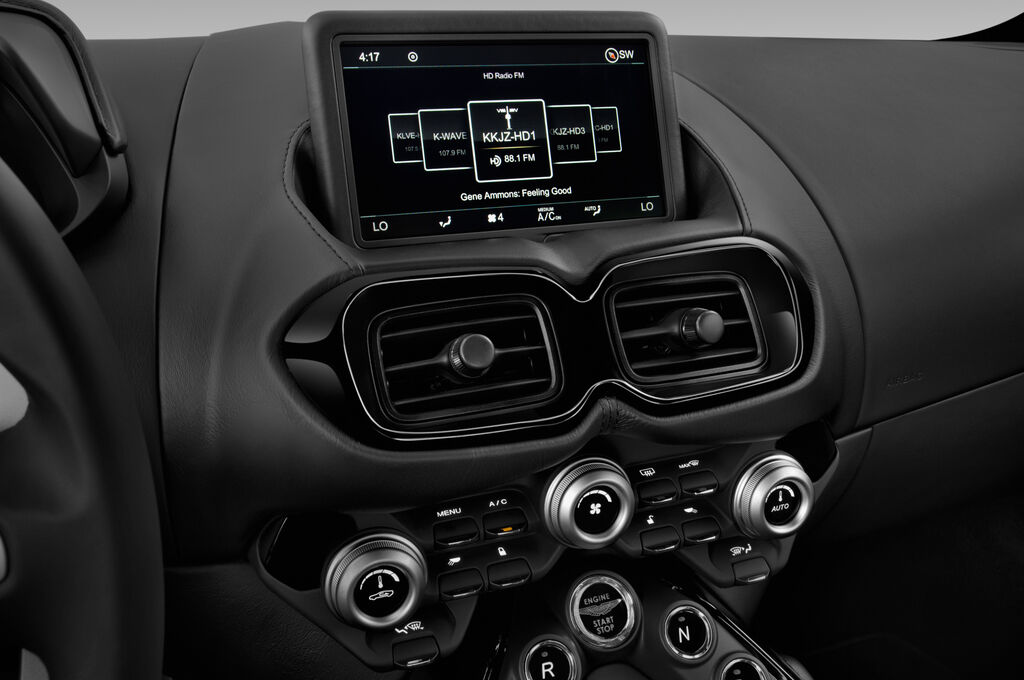 Aston Martin Vantage (Baujahr 2019) - 2 Türen Radio und Infotainmentsystem