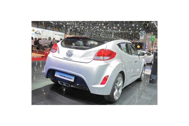 Genf 2012: Hyundai rüstet Genesis Coupé und Veloster auf