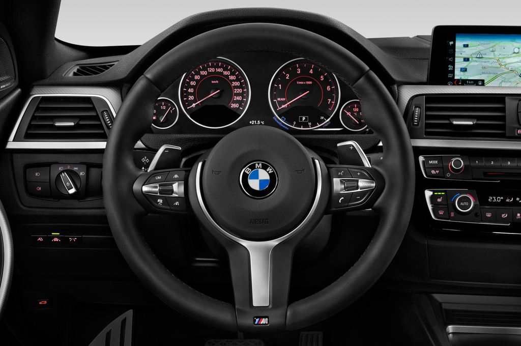 BMW 4 Series Gran Coupe (Baujahr 2017) M Sport 5 Türen Lenkrad