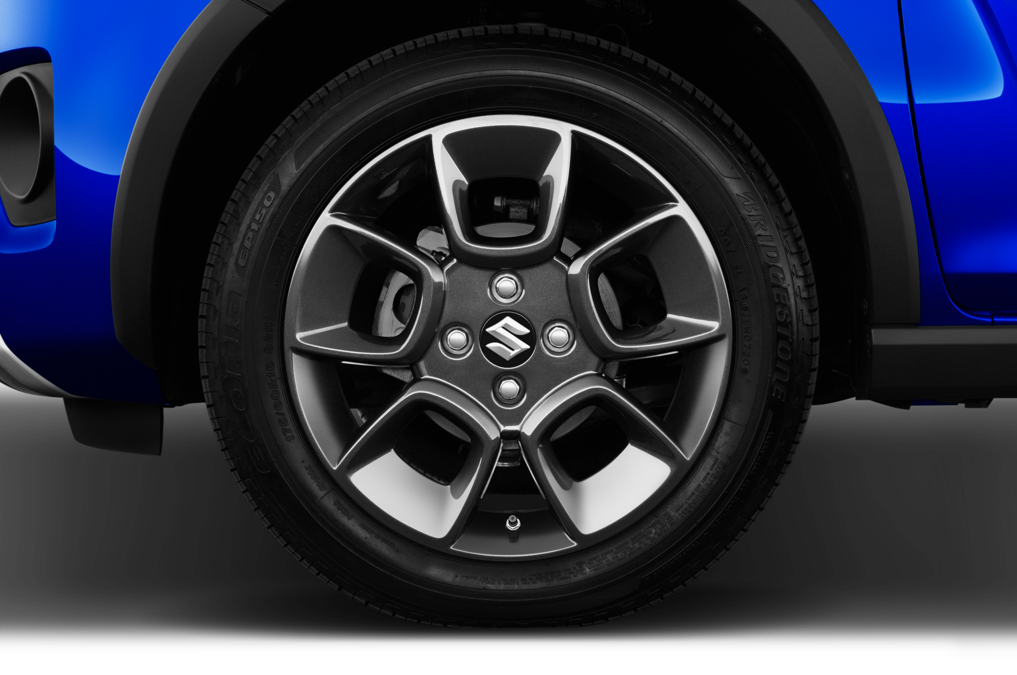 Suzuki Ignis (Baujahr 2020) Comfort 5 Türen Reifen und Felge