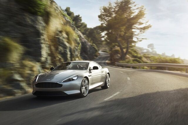 Partnerschaft Daimler und Aston Martin - Sport-Deal besiegelt