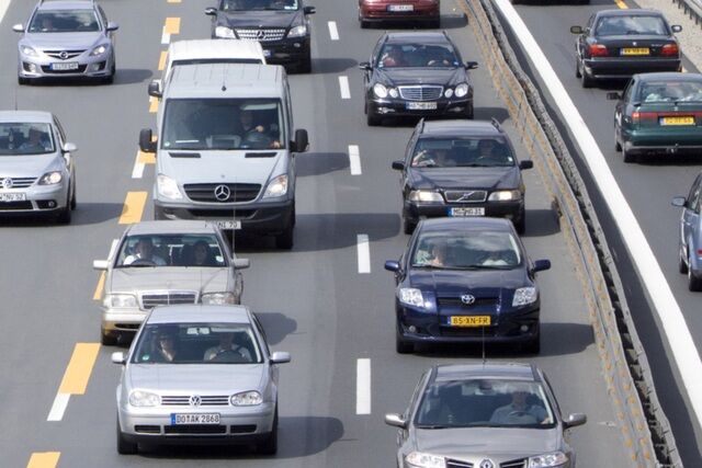Staumeldung an Politiker - Volkszorn bei Verkehrsproblemen