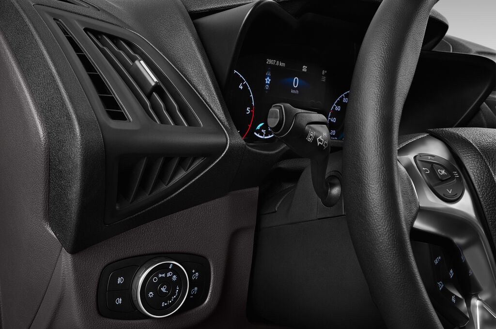 Ford Tourneo Connect (Baujahr 2019) Trend 5 Türen Lüftung