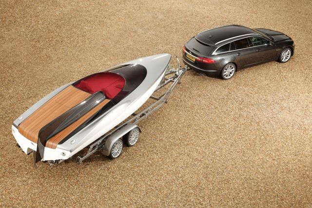 Edles für den Showanhänger - Jaguar enthüllt Speedboot-Studie