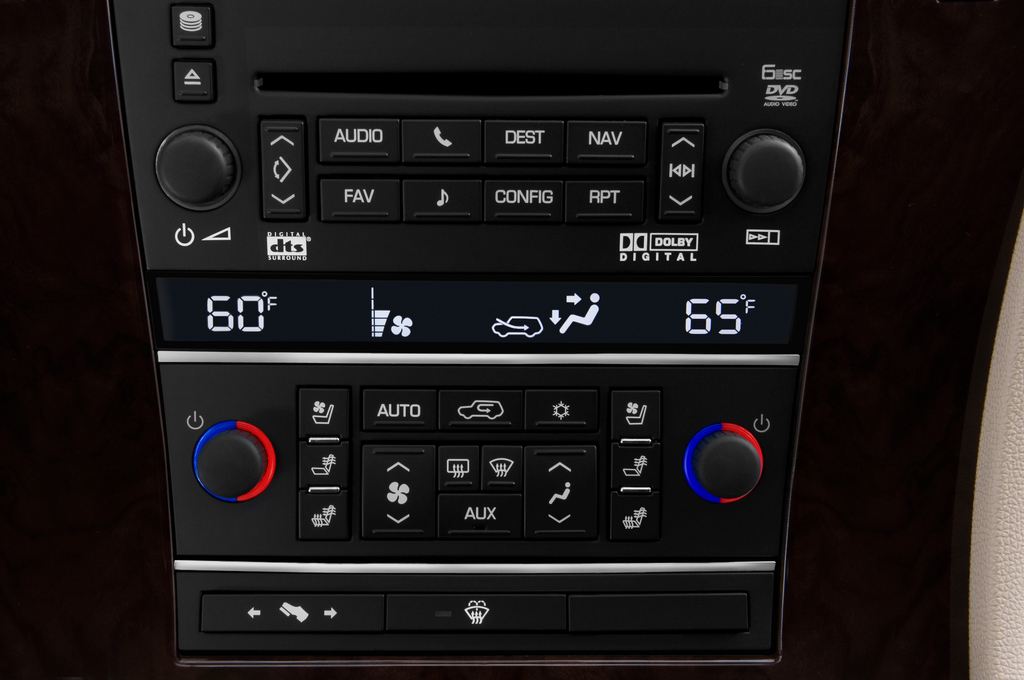 Cadillac Escalade (Baujahr 2008) Elegance 5 Türen Temperatur und Klimaanlage
