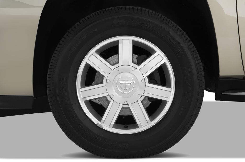 Cadillac Escalade (Baujahr 2008) Elegance 5 Türen Reifen und Felge
