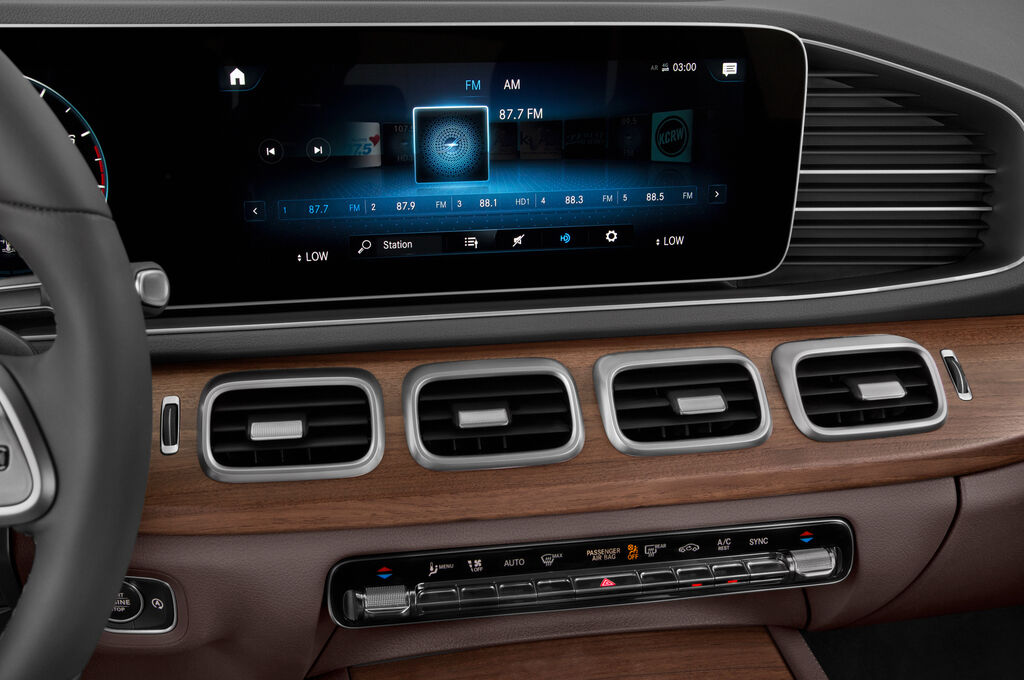 Mercedes GLE (Baujahr 2020) 350 5 Türen Radio und Infotainmentsystem