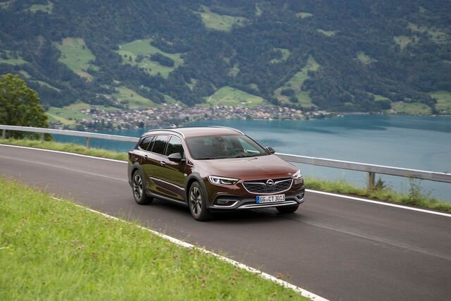 Opel Insignia  - Mit stärkerem Benziner 
