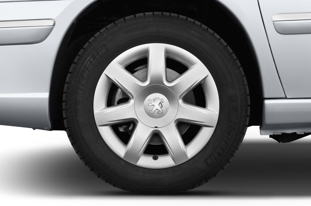 Peugeot 807 (Baujahr 2011) Allure 5 Türen Reifen und Felge