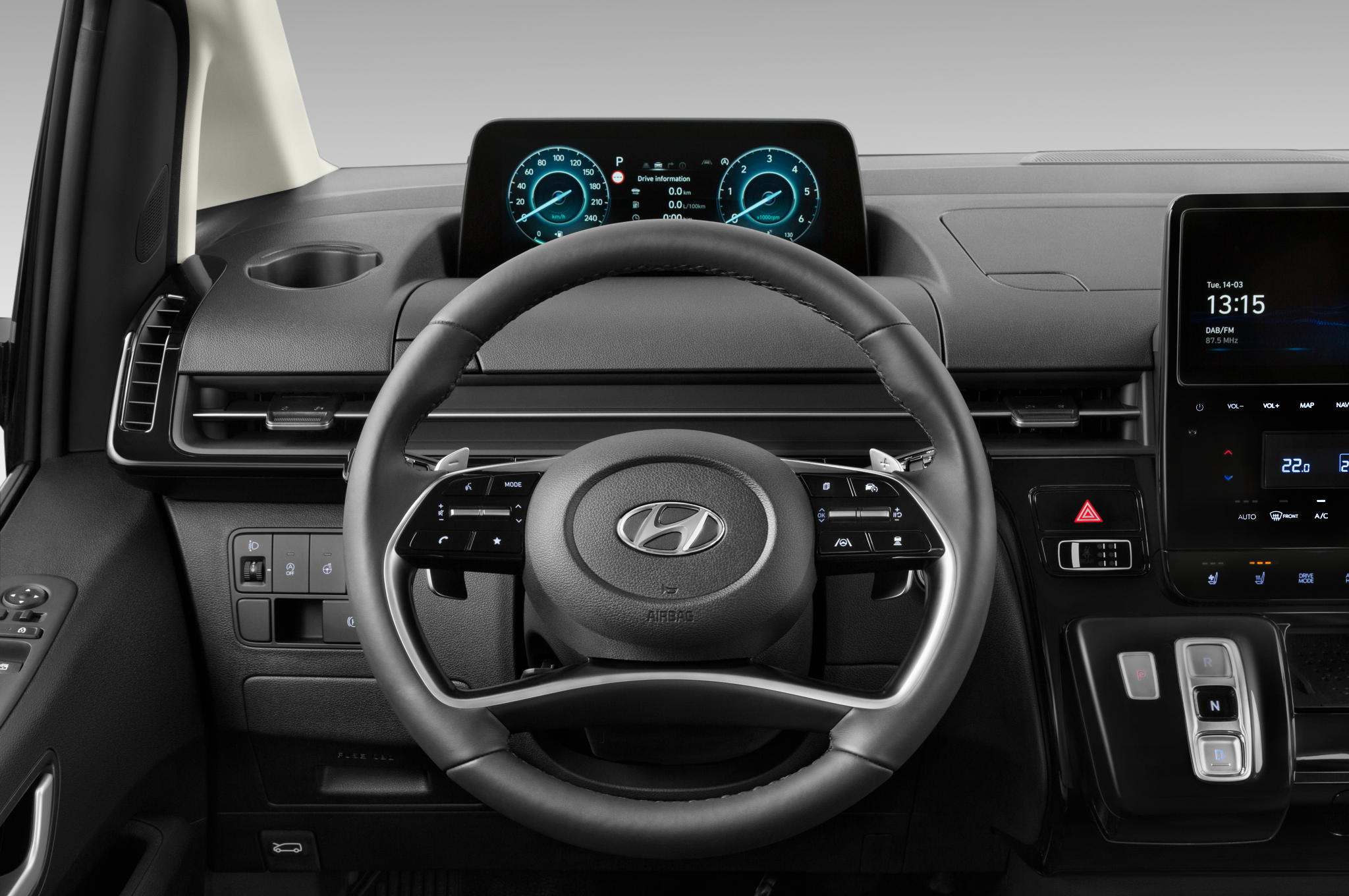 Hyundai Staria (Baujahr 2023) Signature 5 Türen Lenkrad