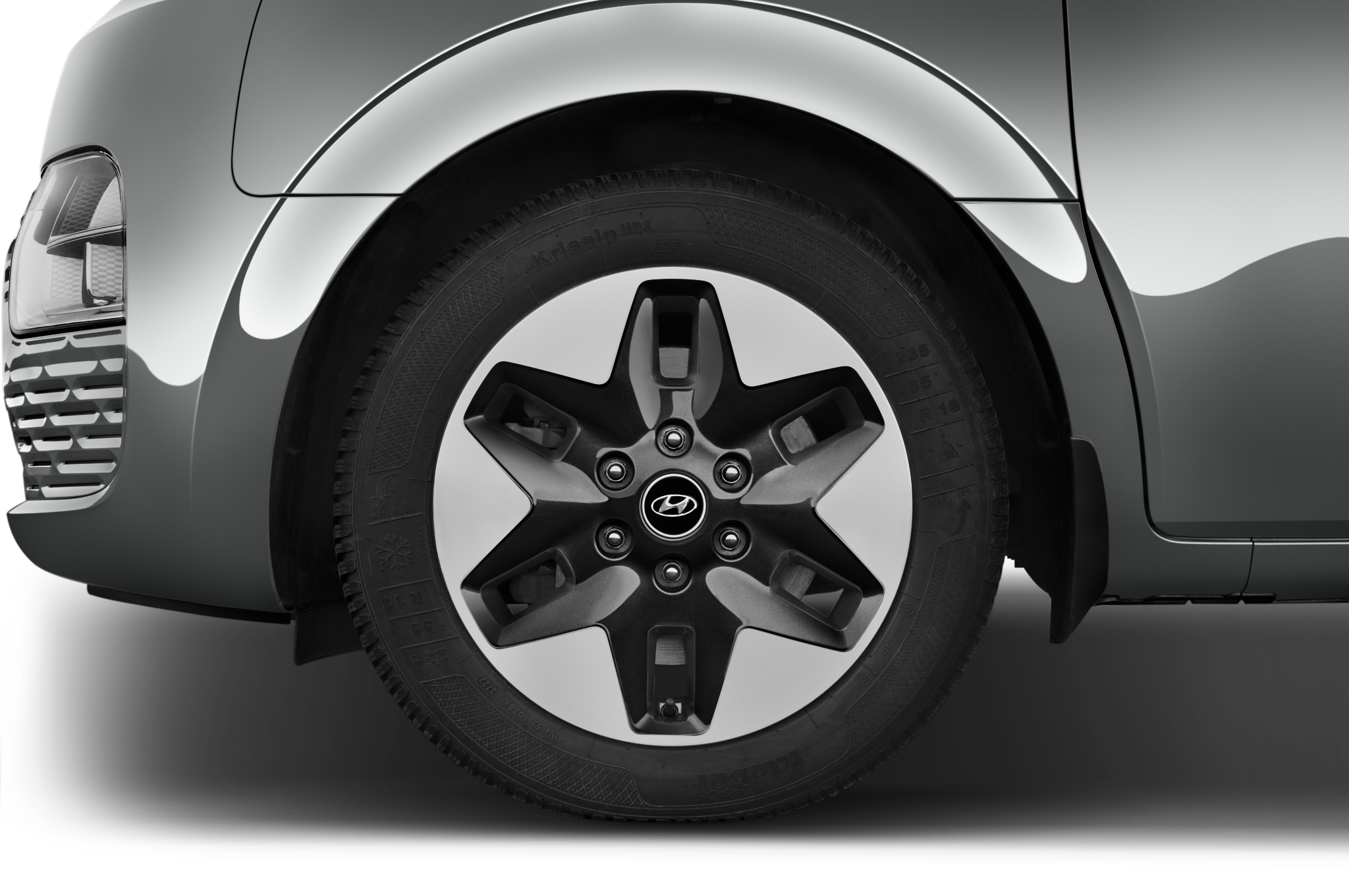 Hyundai Staria (Baujahr 2023) Signature 5 Türen Reifen und Felge