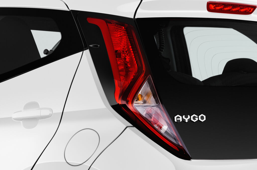 Toyota Aygo (Baujahr 2019) x-sky 5 Türen Rücklicht