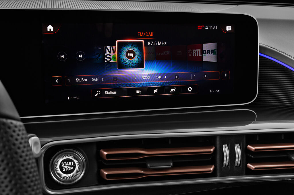 Mercedes EQC (Baujahr 2019) - 5 Türen Radio und Infotainmentsystem