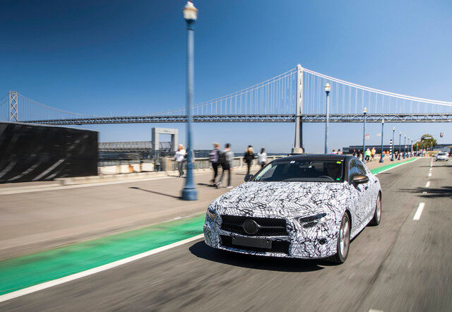 Abnahmefahrt mit dem neuen Mercedes CLS - Showtime in den Straßen von San Francisco