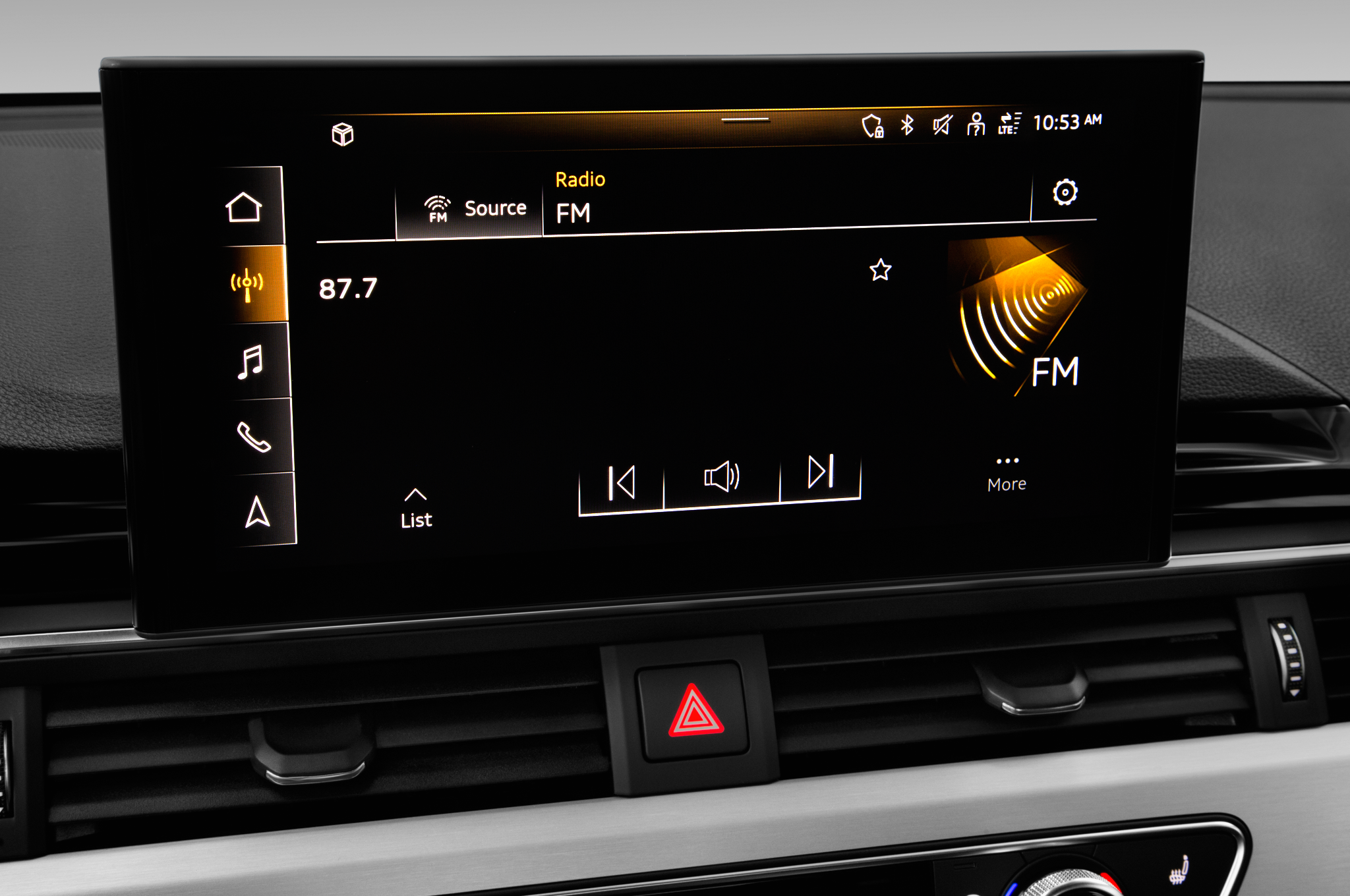 Audi A5 Coupe (Baujahr 2021) S Line 2 Türen Radio und Infotainmentsystem