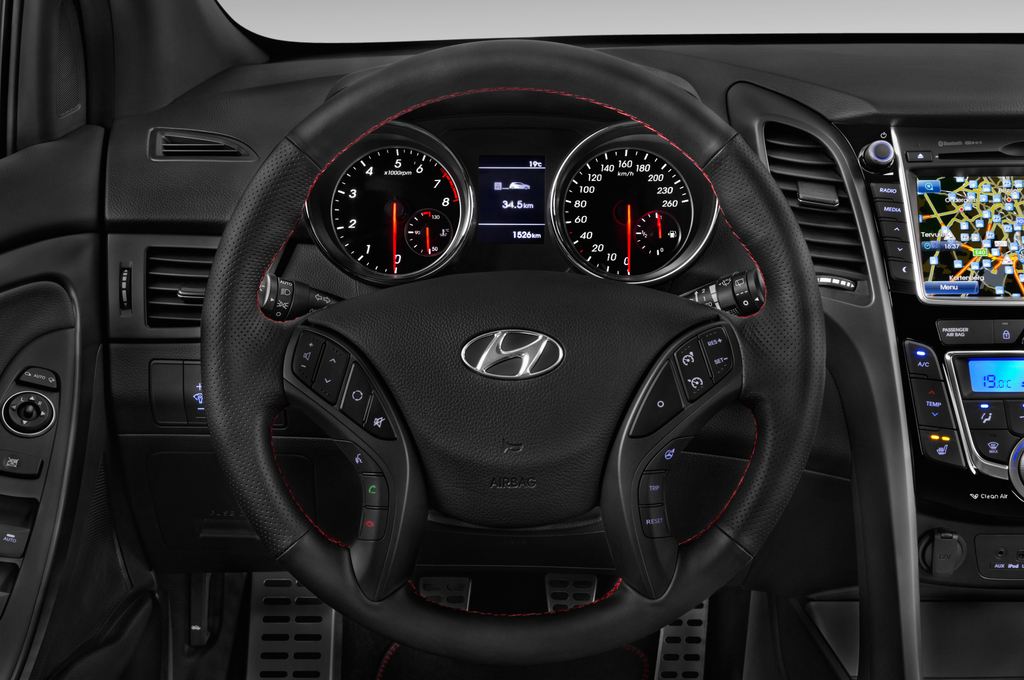 Hyundai I30 (Baujahr 2015) Turbo 5 Türen Lenkrad