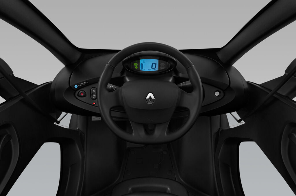 Renault Twizy (Baujahr 2018) Cargo 3 Türen Cockpit und Innenraum