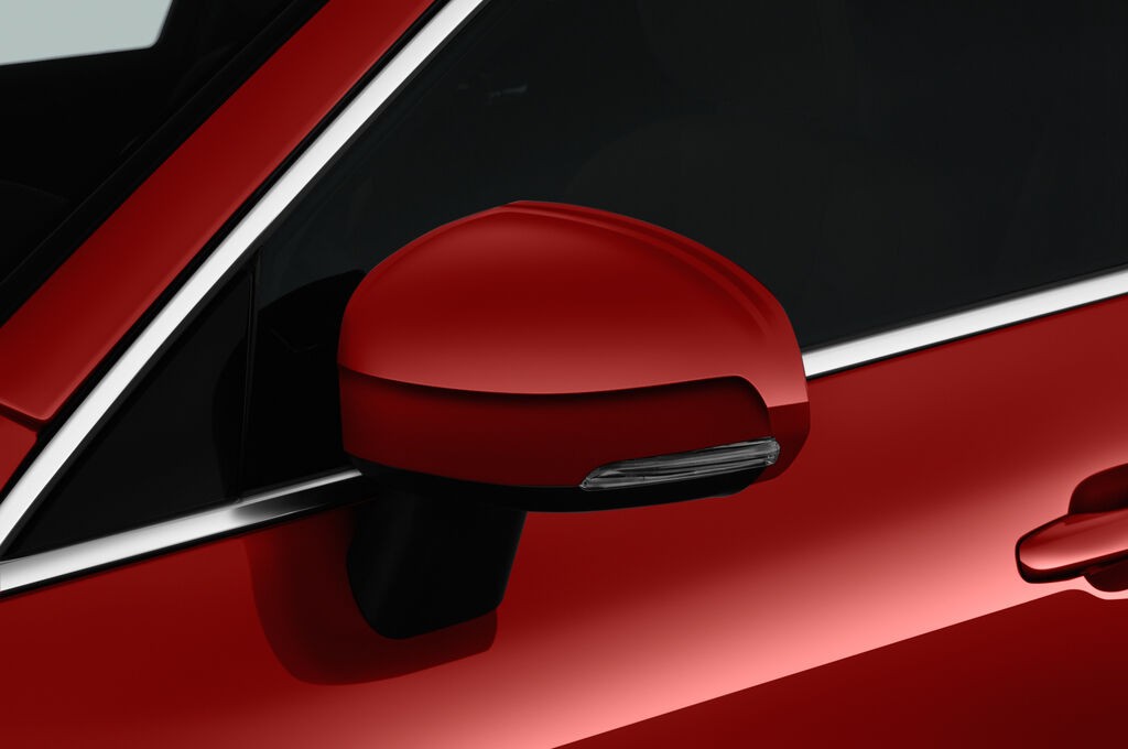 Volvo XC60 Plug-in Hybrid (Baujahr 2018) Inscription 5 Türen Außenspiegel
