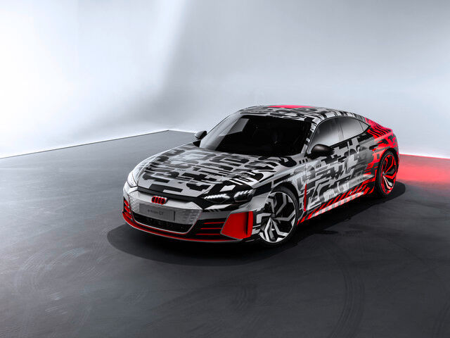 Audi E-Tron GT Concept  - Porsches Bruder 