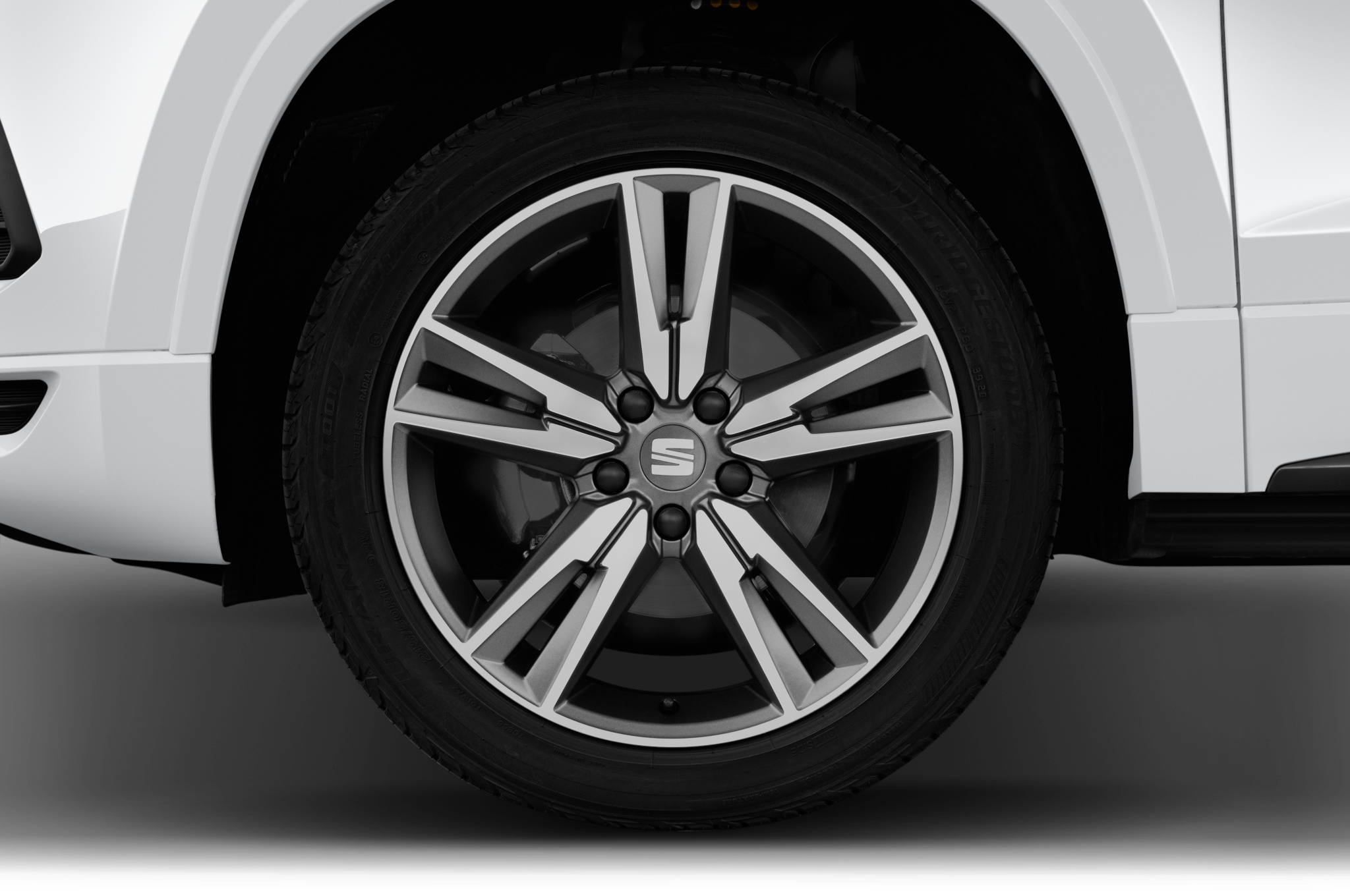 SEAT Ateca (Baujahr 2020) FR 5 Türen Reifen und Felge