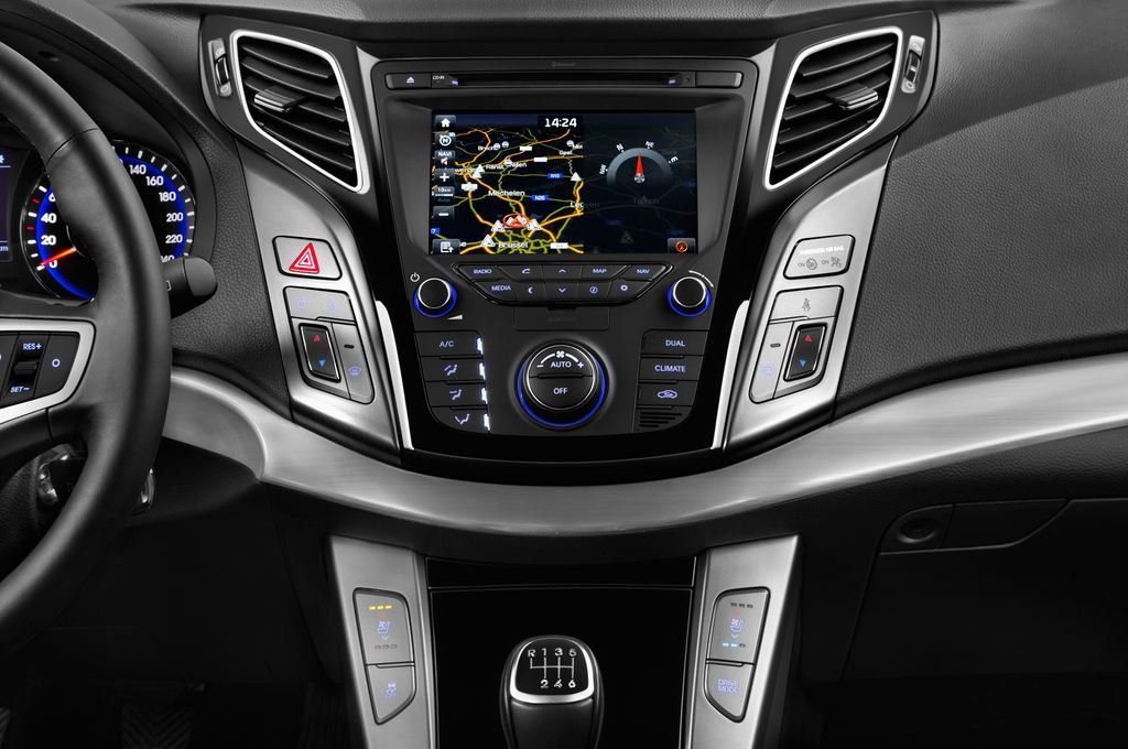 Hyundai I40 (Baujahr 2015) Premium 5 Türen Mittelkonsole