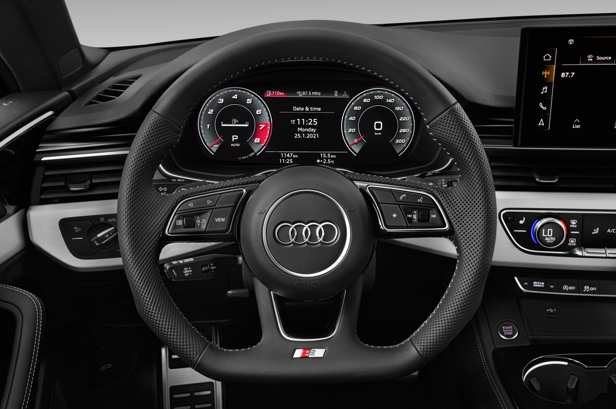 Audi A5 Coupe (Baujahr 2021) S Line 2 Türen Lenkrad