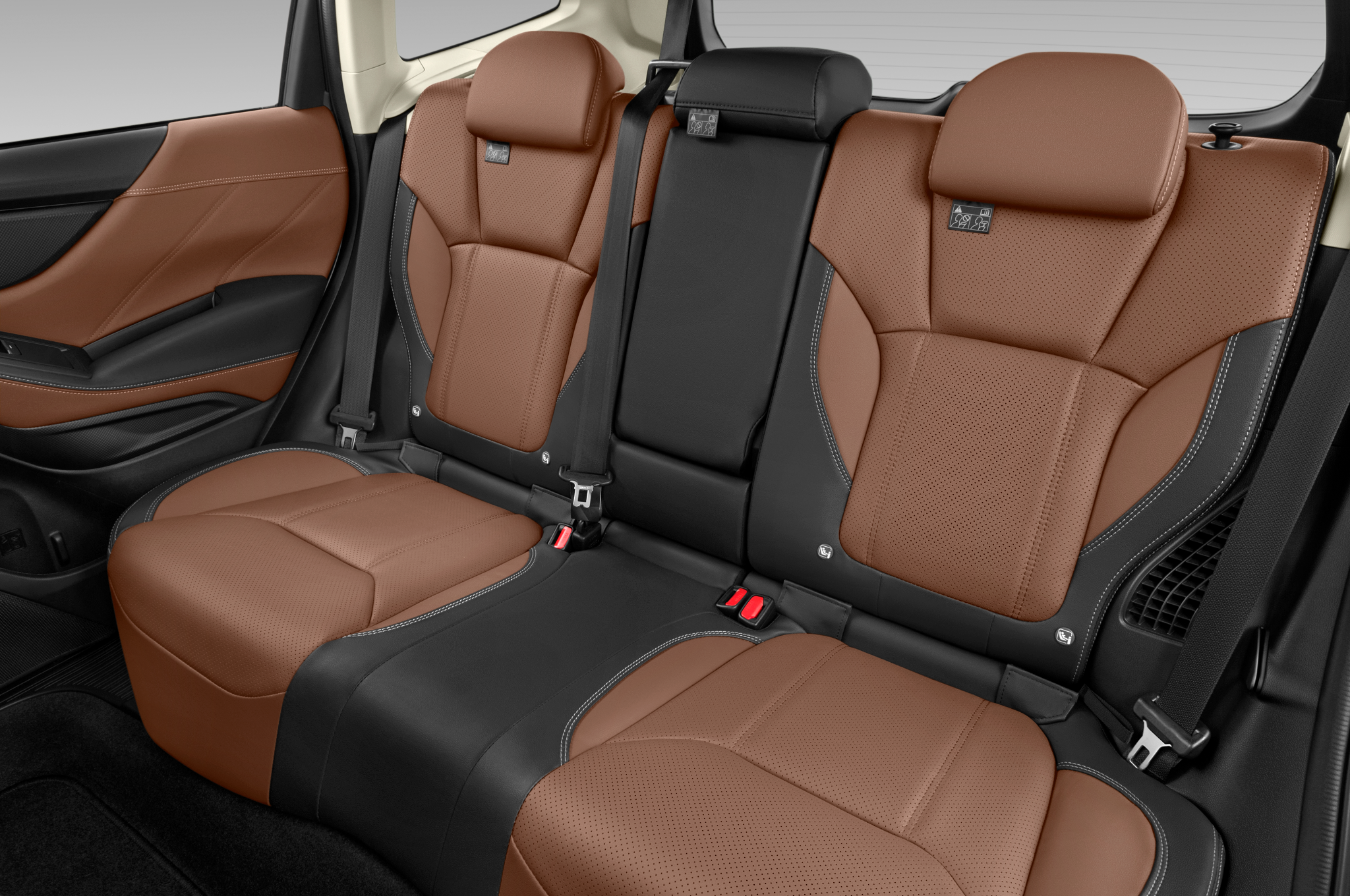 Subaru Forester (Baujahr 2022) Platinum 5 Türen Rücksitze