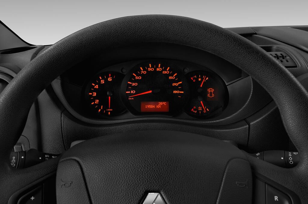 Renault Master (Baujahr 2019) - 4 Türen Tacho und Fahrerinstrumente
