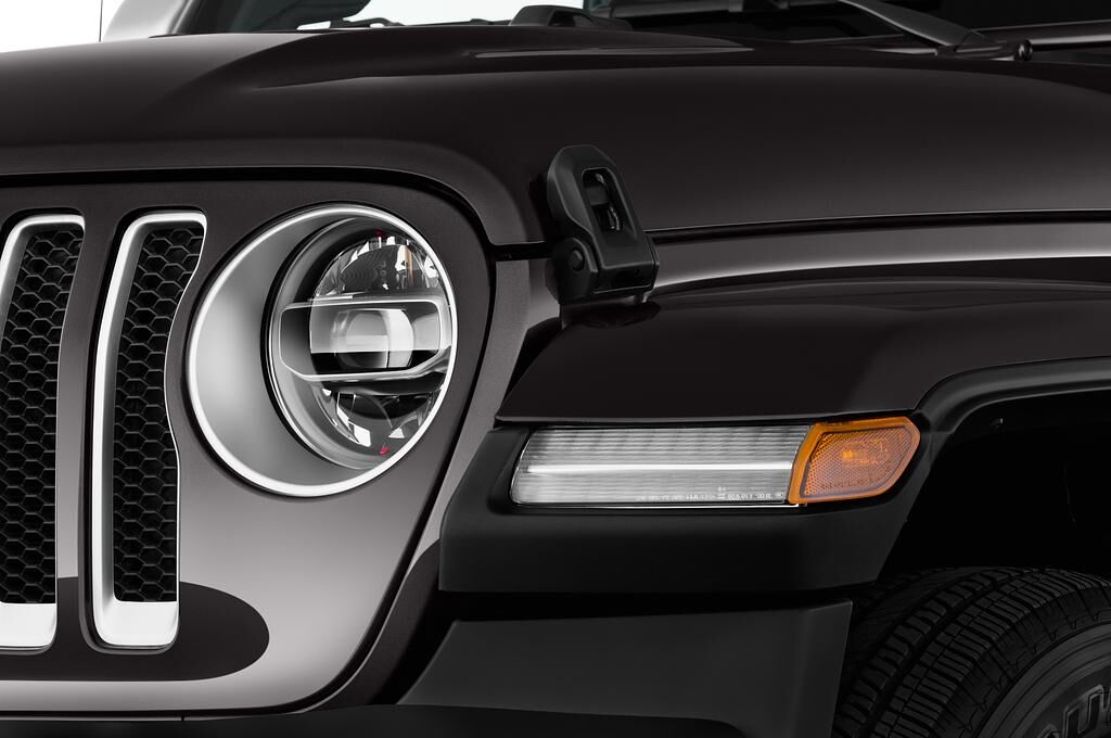 Jeep Wrangler Unlimited (Baujahr 2019) Sahara 5 Türen Scheinwerfer