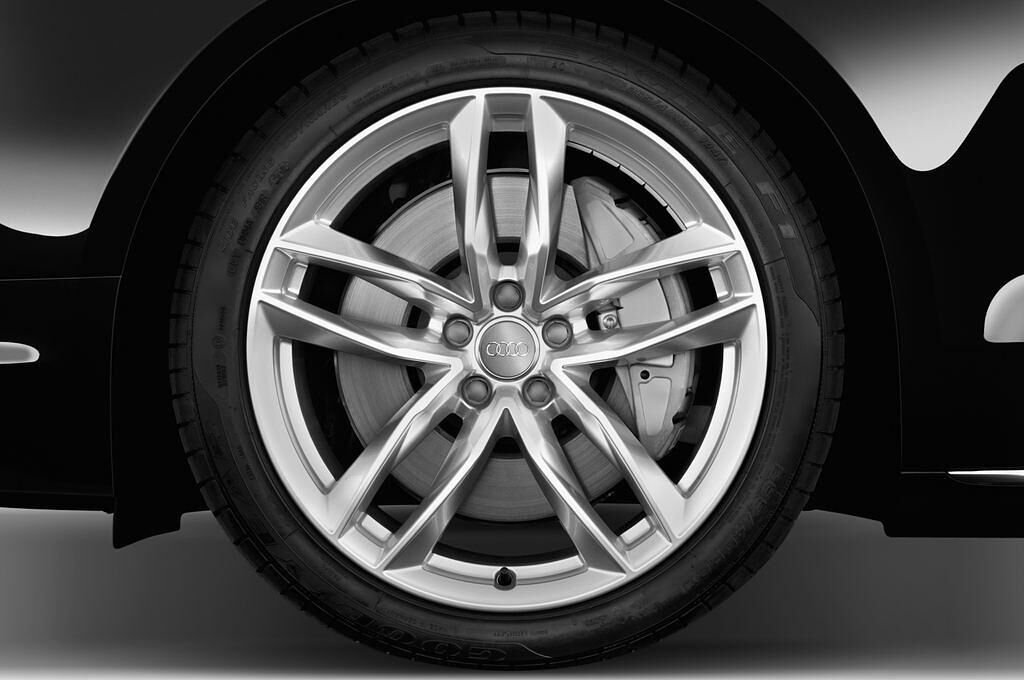 Audi A8 (Baujahr 2015) 3.0 Tfsi Quattro Tiptronic 4 Türen Reifen und Felge