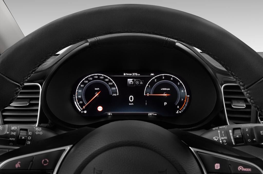 KIA XCeed (Baujahr 2020) Sprit 5 Türen Tacho und Fahrerinstrumente