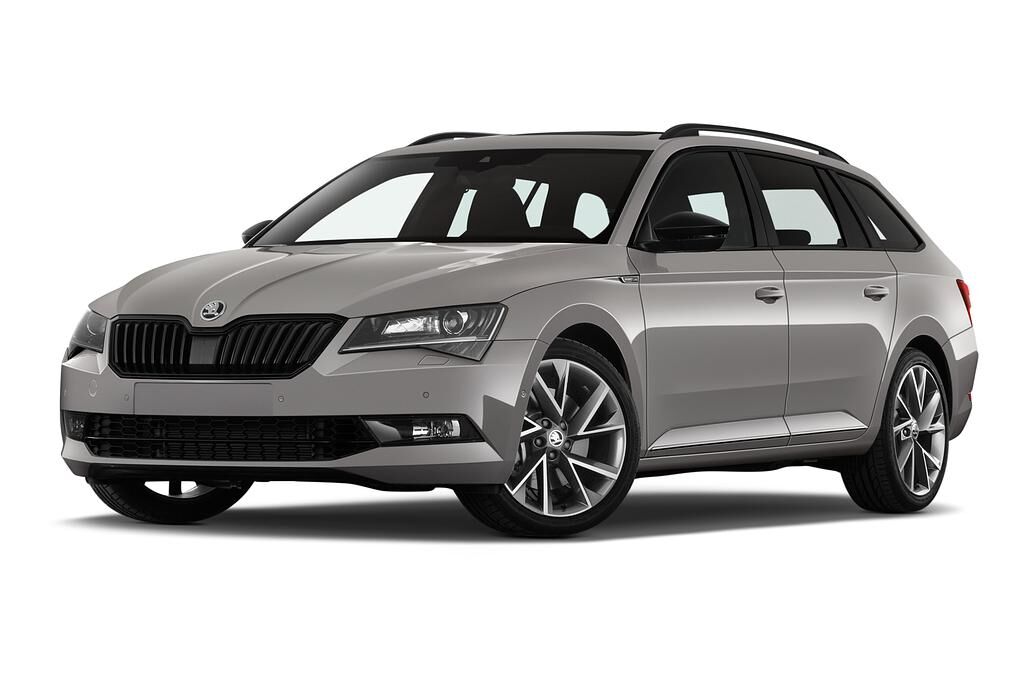 Skoda Superb Combi (Baujahr 2019) Sportline 5 Türen seitlich vorne mit Felge