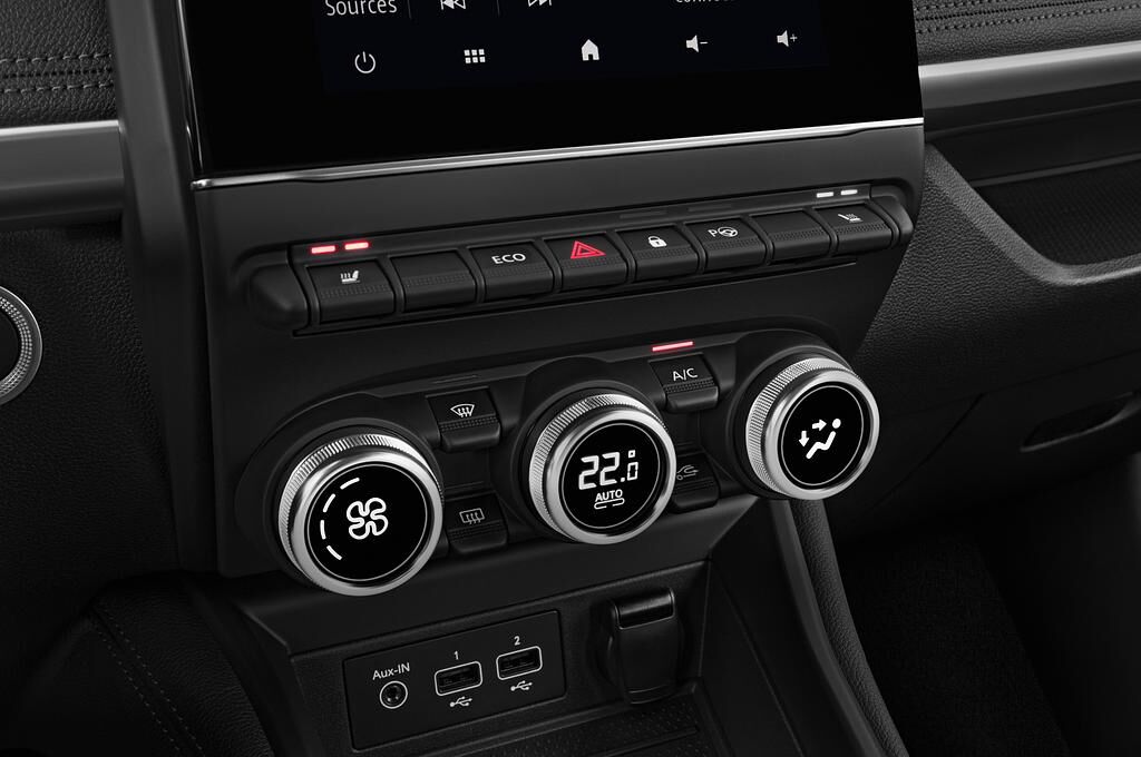 Renault ZOE (Baujahr 2020) Intens 5 Türen Temperatur und Klimaanlage