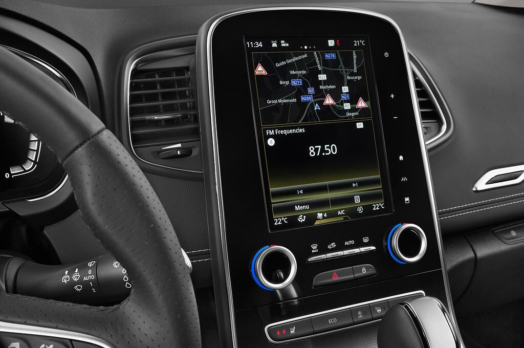 Renault Grand Scenic (Baujahr 2018) initiale paris 5 Türen Radio und Infotainmentsystem