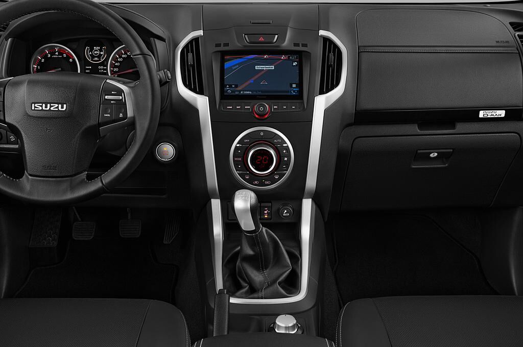 Isuzu D Max (Baujahr 2019) Premium 5 Türen Mittelkonsole