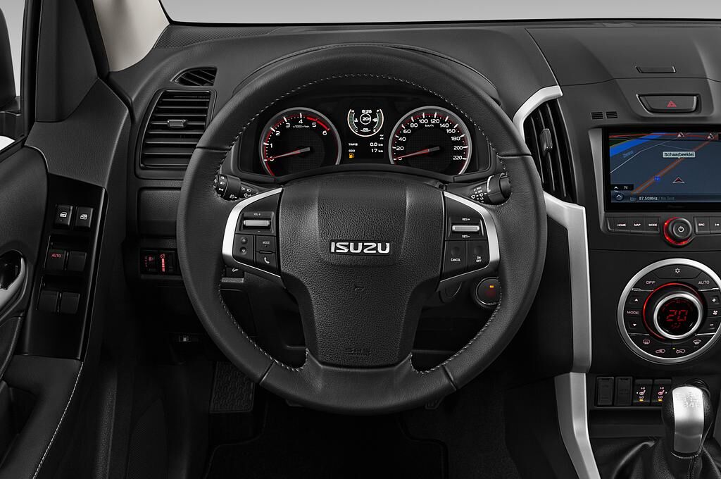 Isuzu D Max (Baujahr 2019) Premium 5 Türen Lenkrad