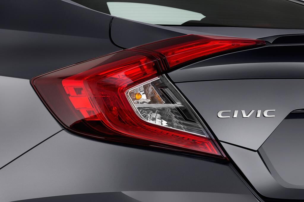 Honda Civic (Baujahr 2019) Elegance 4 Türen Rücklicht