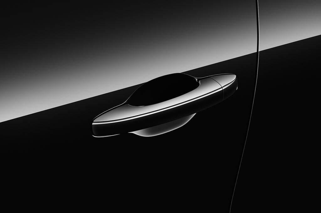 Renault Grand Scenic (Baujahr 2018) initiale paris 5 Türen Türgriff