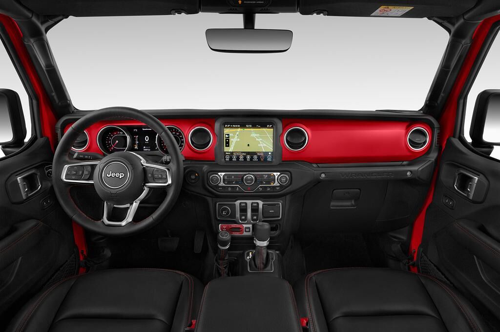 Jeep Wrangler (Baujahr 2019) Rubicon 5 Türen Cockpit und Innenraum