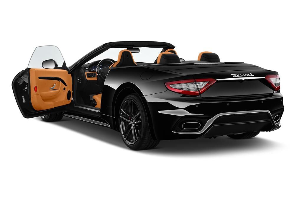 Maserati Gran Cabrio (Baujahr 2019) Sport 2 Türen Tür geöffnet