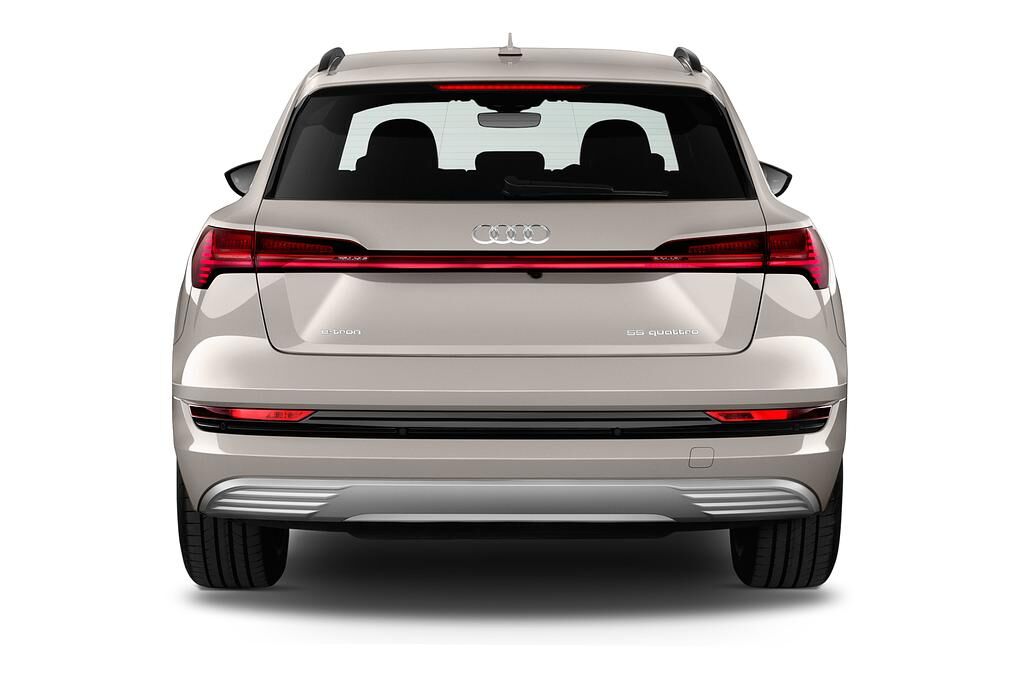 Audi e-tron (Baujahr 2019) Advanced 5 Türen Heckansicht
