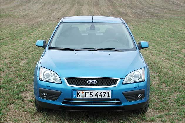 Die Scheinwerfer haben ihre spitzen Ecken verloren