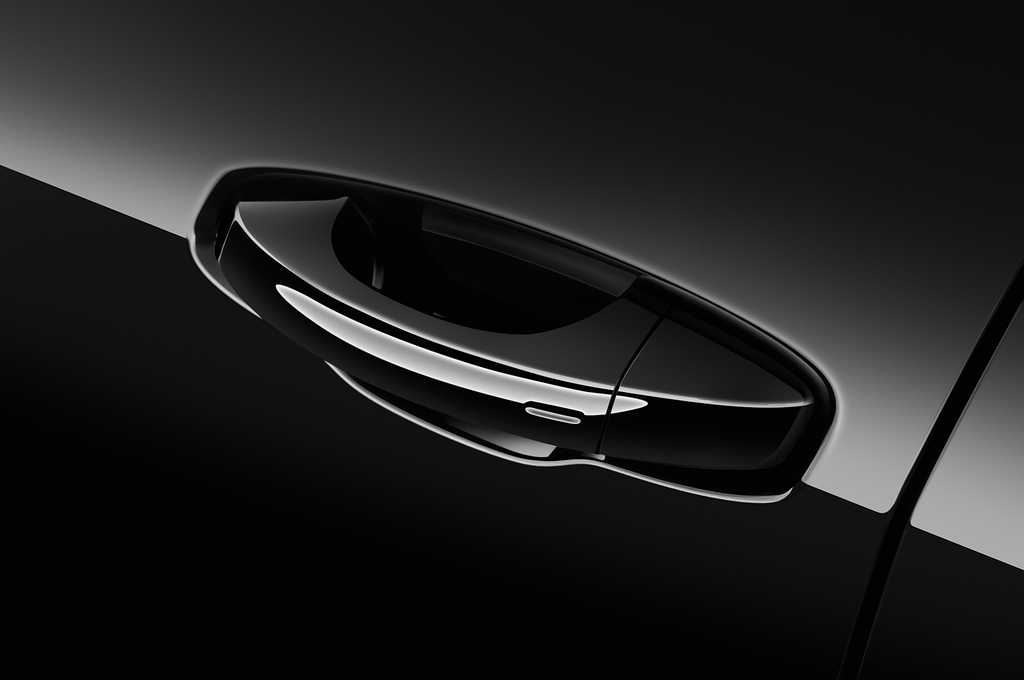 Audi RS Q3 Sportback (Baujahr 2022) - 5 Türen Türgriff